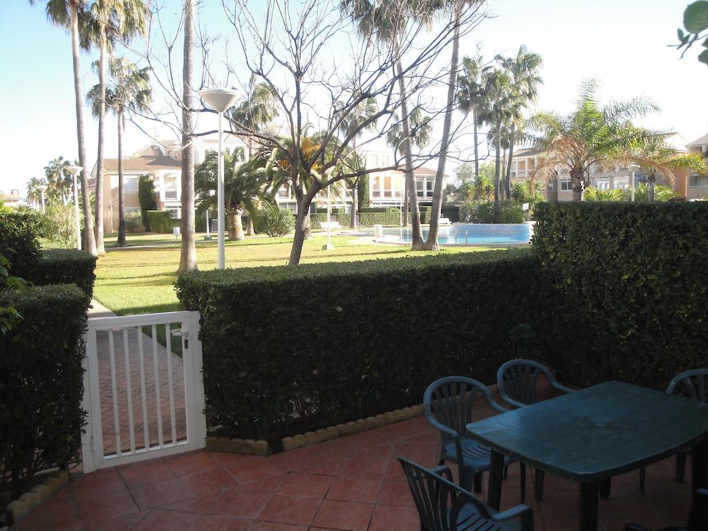 Apartamento Rosaleda Denia Cameră foto