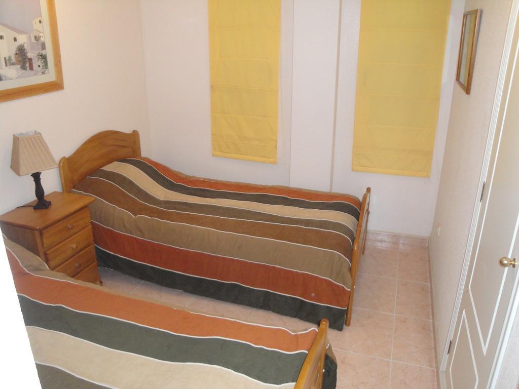 Apartamento Rosaleda Denia Cameră foto